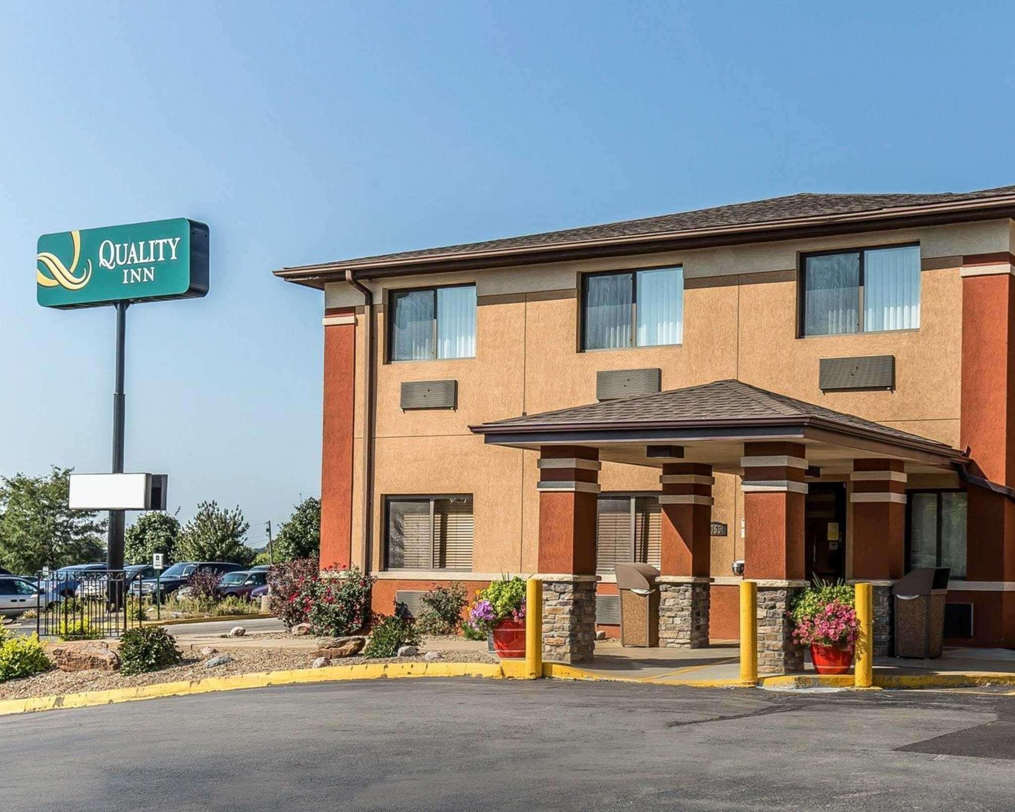 Quality Inn At Collins Road - Cedar Rapids Zewnętrze zdjęcie