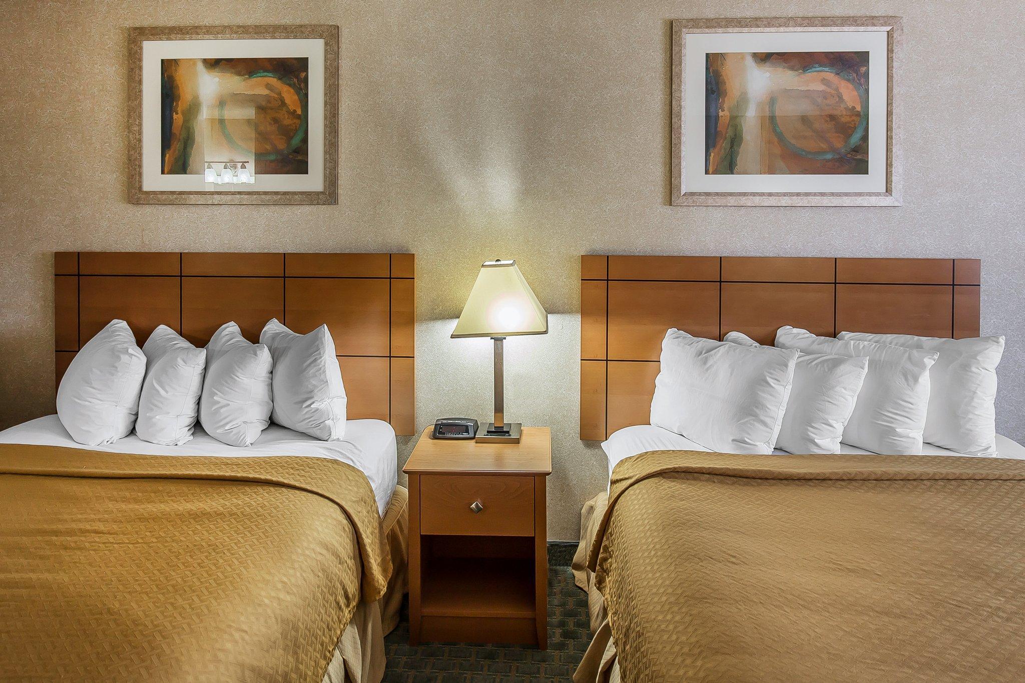 Quality Inn At Collins Road - Cedar Rapids Zewnętrze zdjęcie