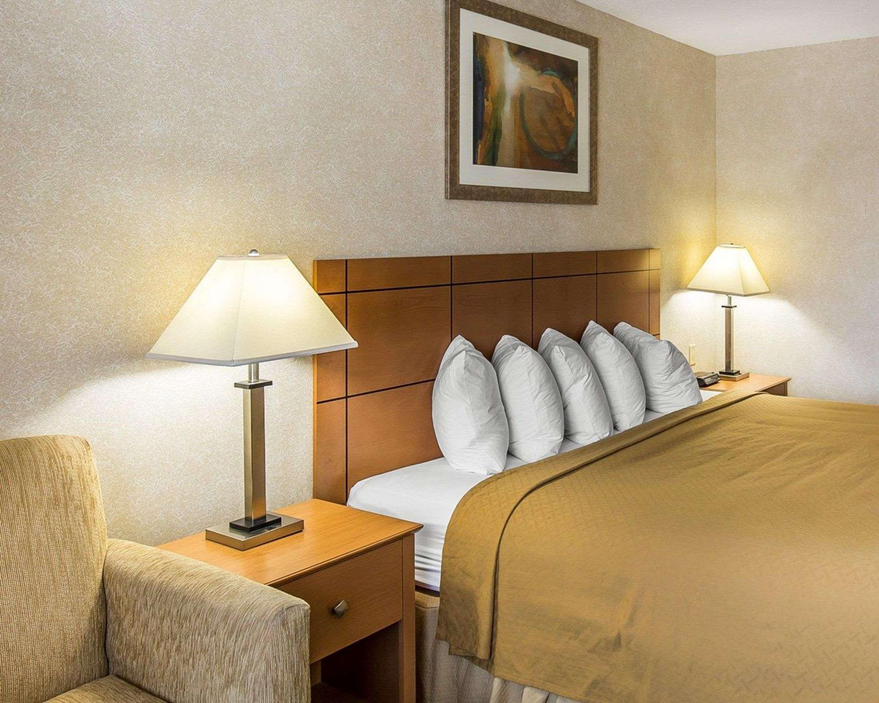 Quality Inn At Collins Road - Cedar Rapids Zewnętrze zdjęcie